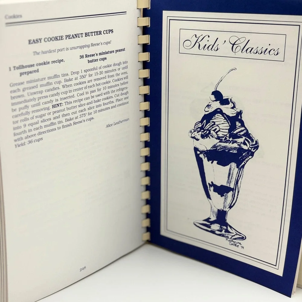 Raving Recipes Ravenscroft School Cookbook 1995‎ First Printing Raleigh NC